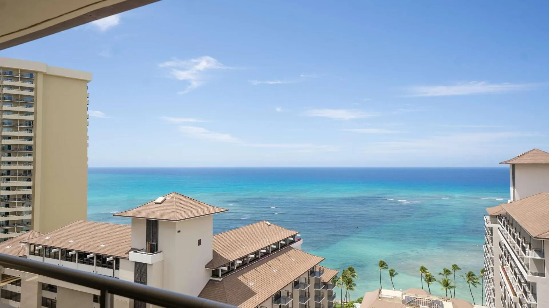 Embassy Suites By Hilton Waikiki Beach Walk Гонолулу 4*,