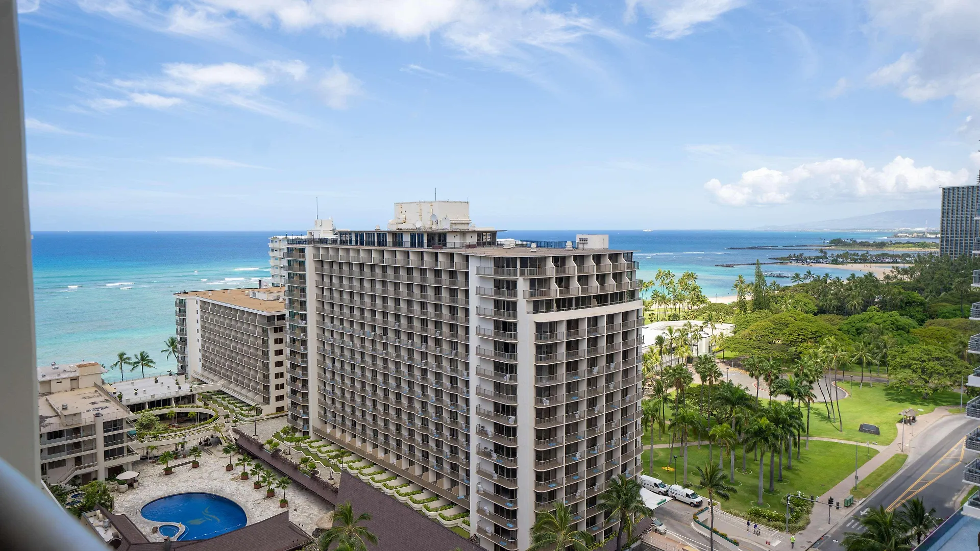 Embassy Suites By Hilton Waikiki Beach Walk Honolulu Resort