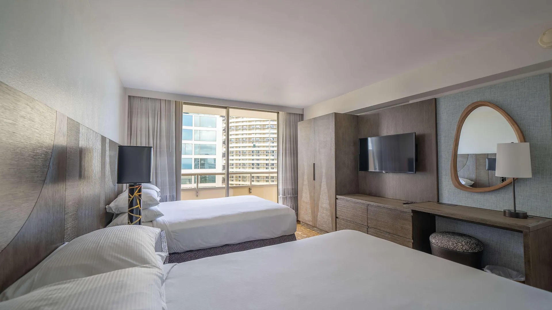 Embassy Suites By Hilton Waikiki Beach Walk Honolulu