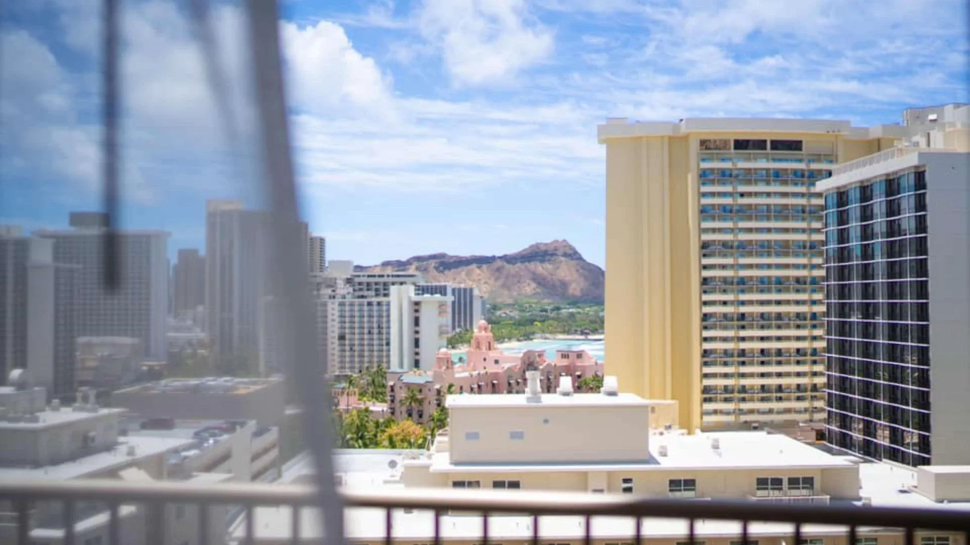 Embassy Suites By Hilton Waikiki Beach Walk Honolulu Resort