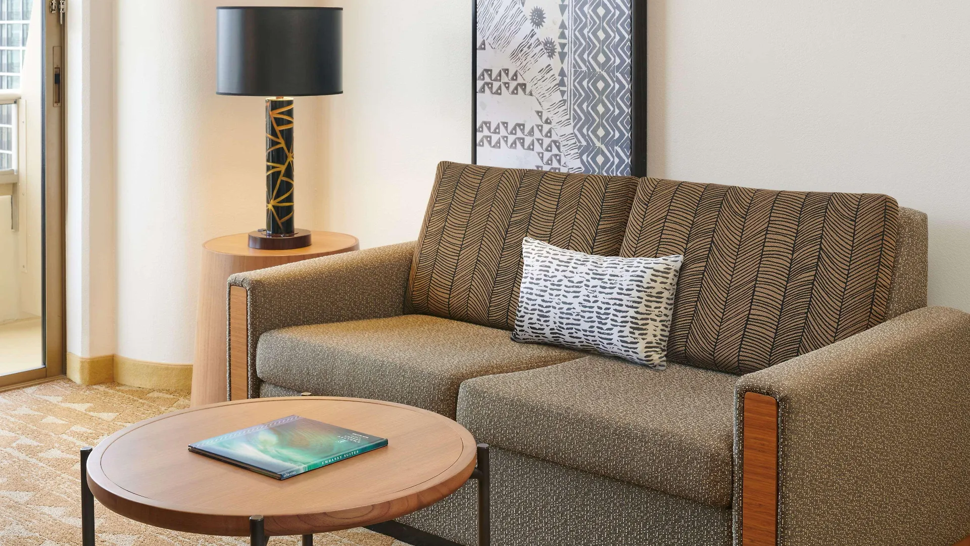 **** Resort Embassy Suites By Hilton Waikiki Beach Walk Honolulu United States