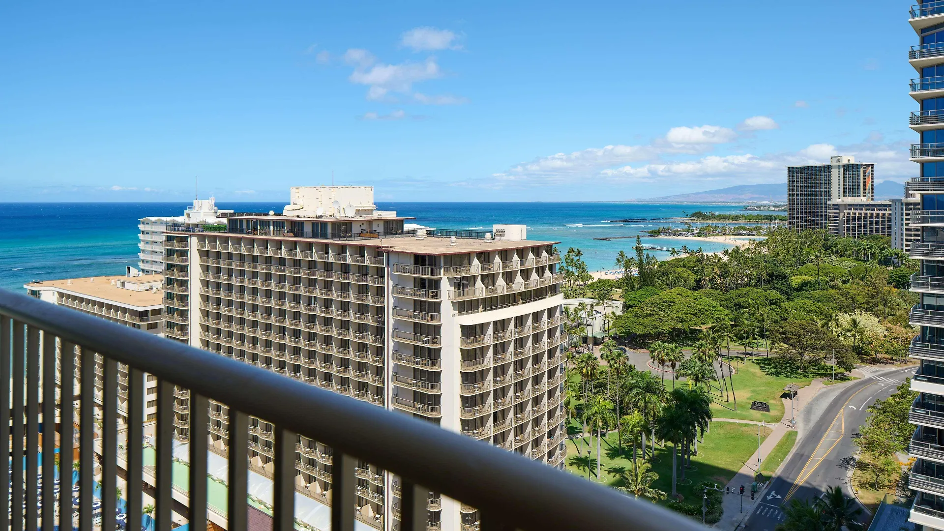 Embassy Suites By Hilton Waikiki Beach Walk Honolulu Resort