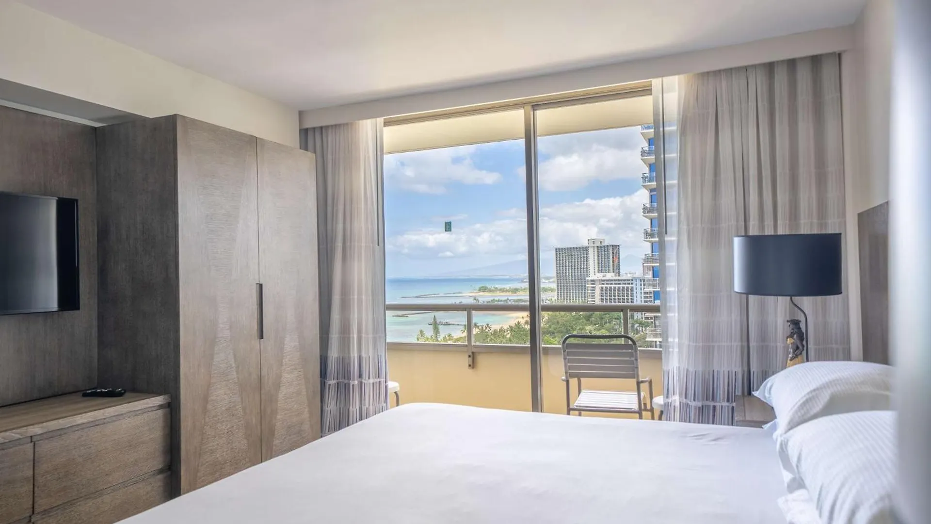 Embassy Suites By Hilton Waikiki Beach Walk Honolulu United States