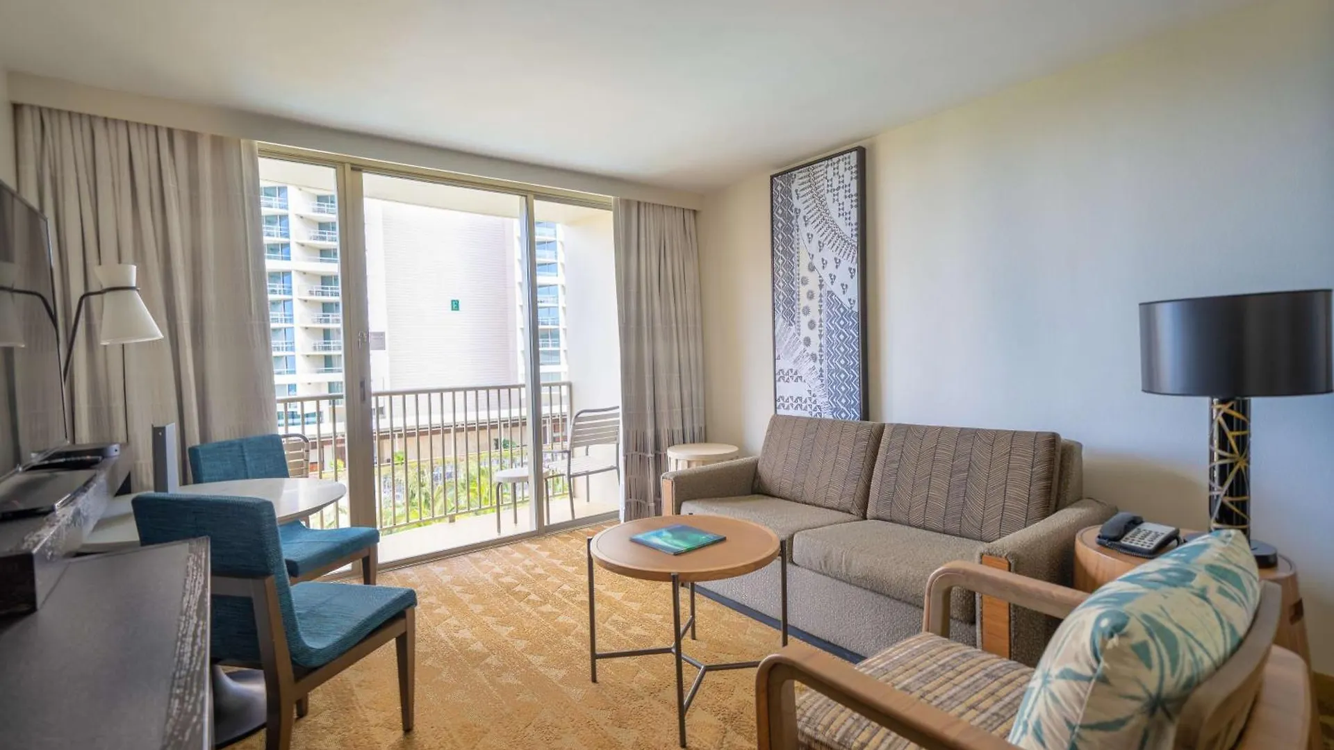 Embassy Suites By Hilton Waikiki Beach Walk Honolulu 4*,  United States