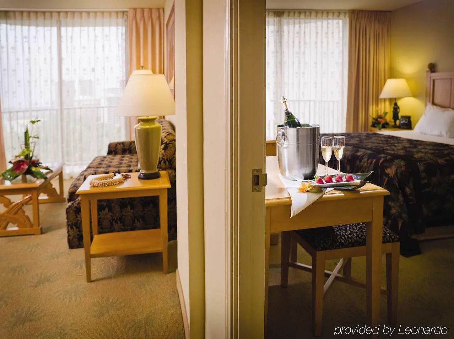 **** Resort Embassy Suites By Hilton Waikiki Beach Walk Honolulu United States